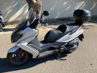 Scooter Kymco Súper Dink 125i