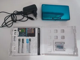 Nintendo 3DS Azul + Mario Kart 7