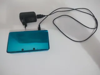 Nintendo 3DS Azul + Mario Kart 7