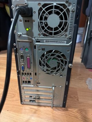 Torre HP Compaq Plata/Negra