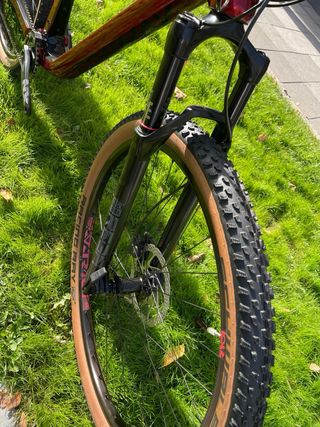 Bicicleta Conway RLC FS 4.9 Carbono Rojo