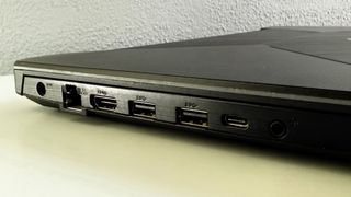 Portátil Asus TUF Gaming F15