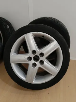Llantas 225/45 R17 VAG