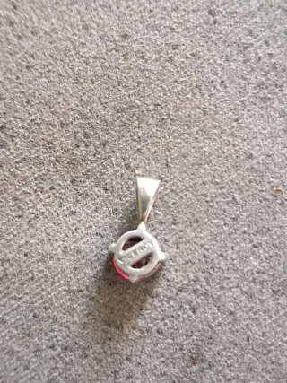 Colgante Viceroy Rojo con Cadena Rota