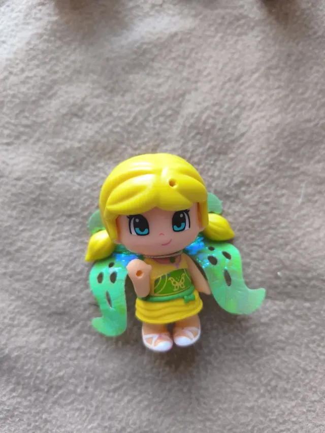 Pinypon 2 Hadas + 1 Brujita+3 mascotas+ accesorios