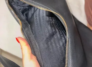 Bolso Prada Piel Negro