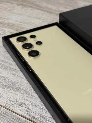 Samsung S24 Ultra Dorato