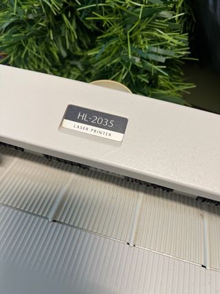 Computer desktop e stampante vintage.