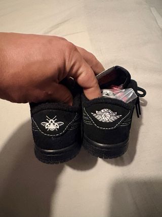 Zapatos Nike Niños Negros talla 25 TRAVIS SCOTT