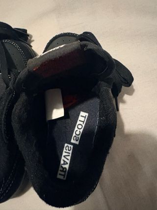 Zapatos Nike Niños Negros talla 25 TRAVIS SCOTT