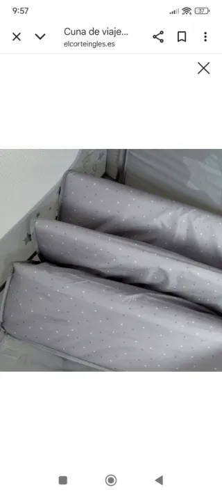 Cuna de viaje bebé casi nueva con colchón y sábana