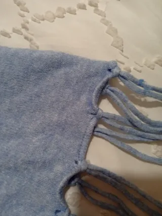 Jersey punto azul con flecos talla única