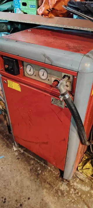 Compresor 300L Super Silencioso