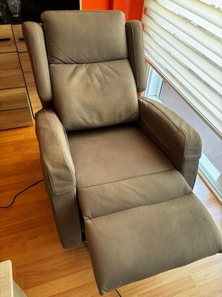 sillón butaca reclinable con motor color gris