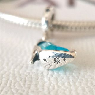 Charm zapato azul Pandora cenicienta colgante