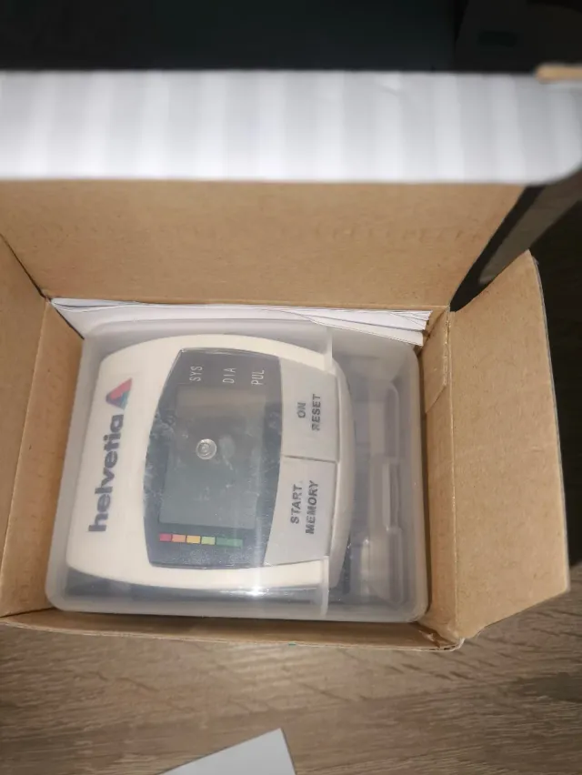 Tensiómetro Digital de Muñeca