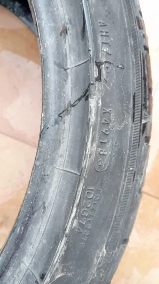 Neumático Ziex 225/40R18
