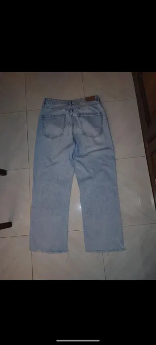 Vendo jeans donna in ottime condizioni