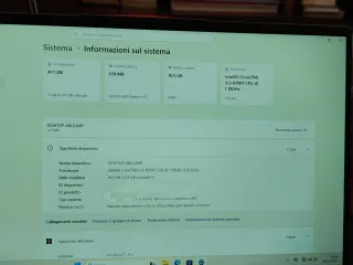 Notebook 15.6 Full HD Core i3 16GB RAM 512GB Nuovo