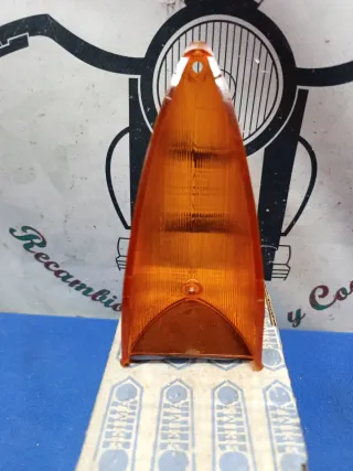 Tulipa Piloto Trasero Peugeot 404 Naranja