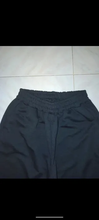 Pantaloni larghi neri