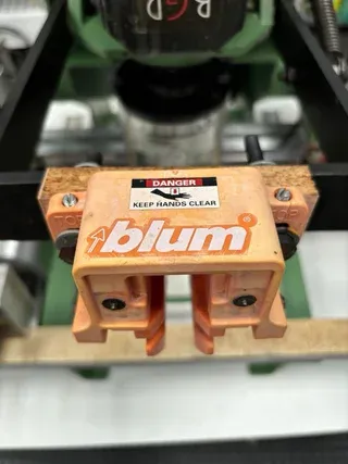 Bisagradora Neumática CB-1