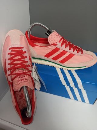 Zapatillas Adidas Mujer Rosa y Rojo