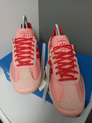 Zapatillas Adidas Mujer Rosa y Rojo
