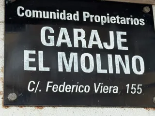 Plaza de garaje en Comunidad El Molino.