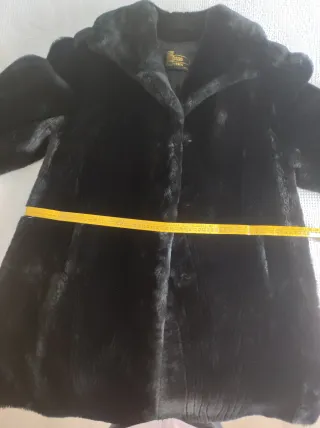 Abrigo 3/4 piel Moutón Talla 46 Negro