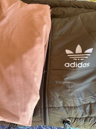 Chandal con chaleco Adidas verde oliva invierno