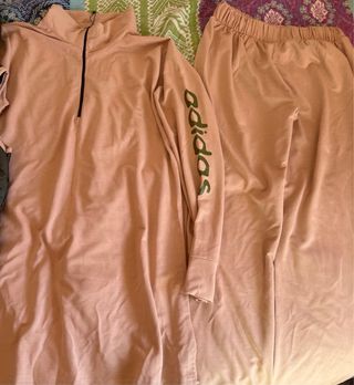 Chandal con chaleco Adidas verde oliva invierno
