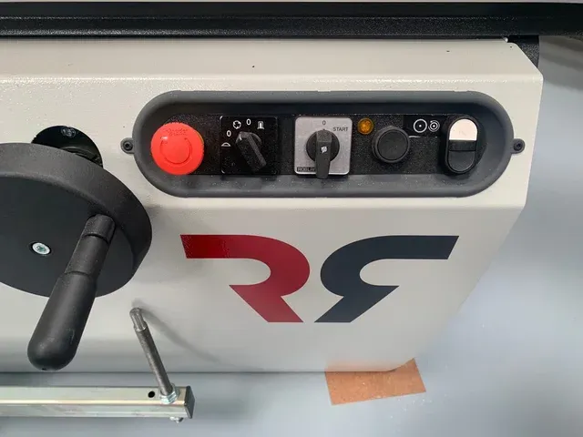 Maquina combinada marca ROBLAND de 5 operaciones m