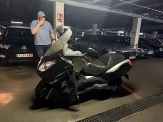 Peugeot Satelis 125cc (està en Madrid)