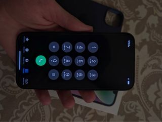 iPhone 14 azul medianoche