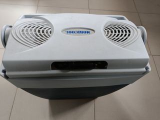 Nevera portatil 12v .