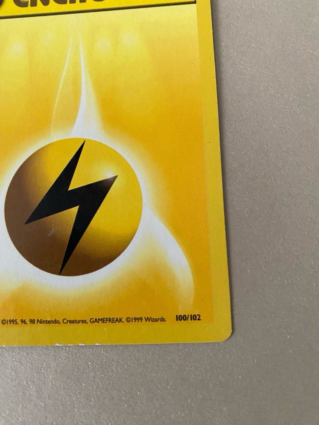 Carta Pokémon Energía Rayo 1ED #100