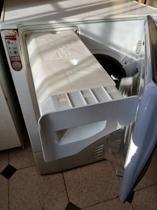 Secadora Hotpoint Ariston Aqualtis