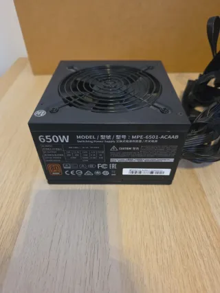 Fuente Alimentación Cooler Master 650W MPE-6501-AC