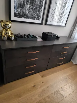 Cómoda Cajonera Negra y Marrón