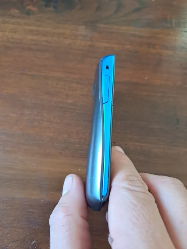 Cellulare Samsung Vintage Grigio-Blu GT-S5620