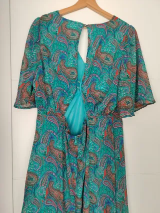 Vestido Hug and Clau estampado paisley