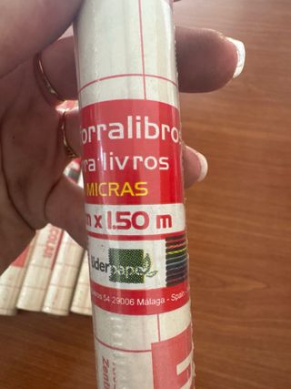 Rollos de plástico para forrar libros