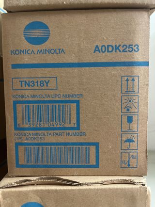 Tóner Konica Minolta TN318Y Amarillo