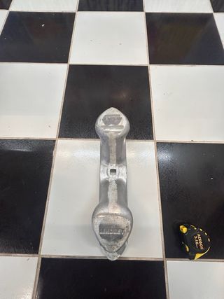 Cornamusa de barco de aluminio