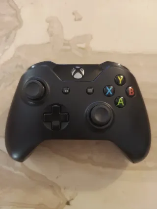 Controller Xbox One Nero