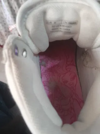 Botas Zara Bratz Niña Blancas y Rosas