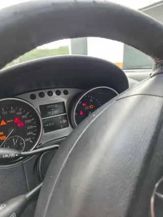 Mercedes-Benz Clase M 2005