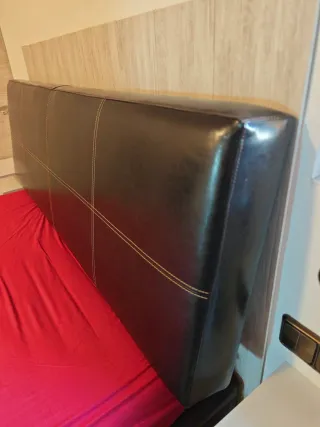 Cabezal de cama polipiel marrón oscuro