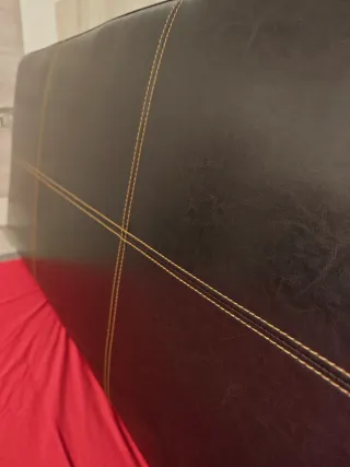 Cabezal de cama polipiel marrón oscuro